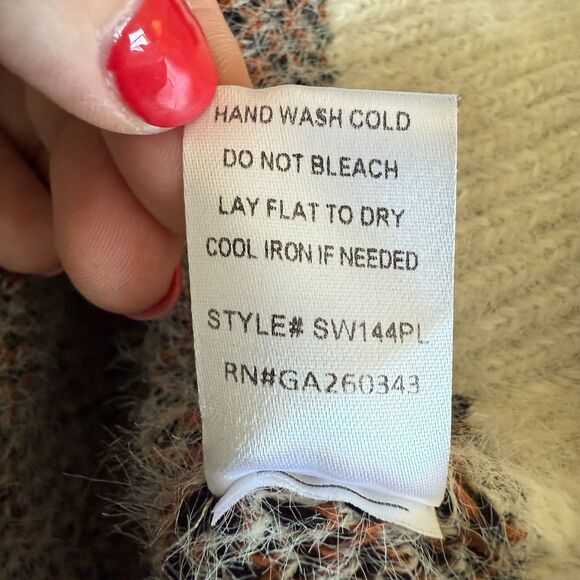 Sweet Lovely by Jen Leopard Print Sweater, Sz 1XL/2XL Fuzzy Soft Crew Neck 2/$25 - Picture 8 of 10